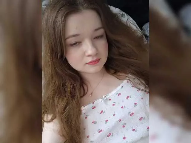 Prueberry – webcam model profile photo Image 3