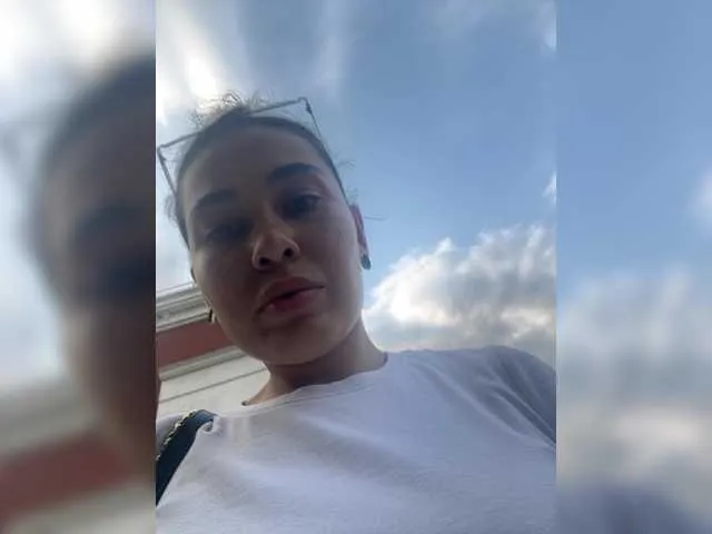 dirtypub – webcam model profile photo Image 9