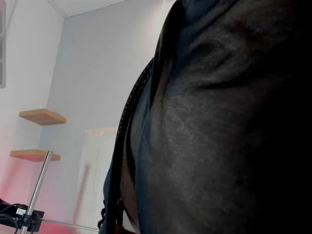 alina_sauvage – webcam model profile photo Image 14