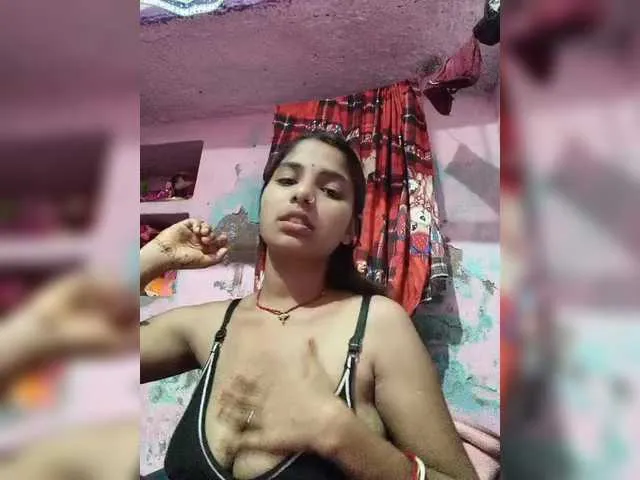 Rinamay_ – webcam model profile photo Image 13