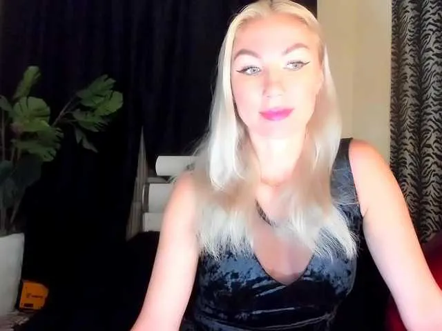 catmintlush – webcam model profile photo Image 13