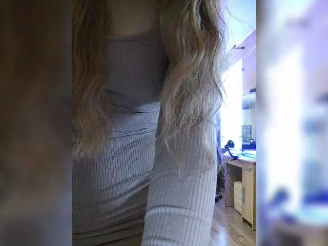sweetkira555 – webcam model profile photo Image 5