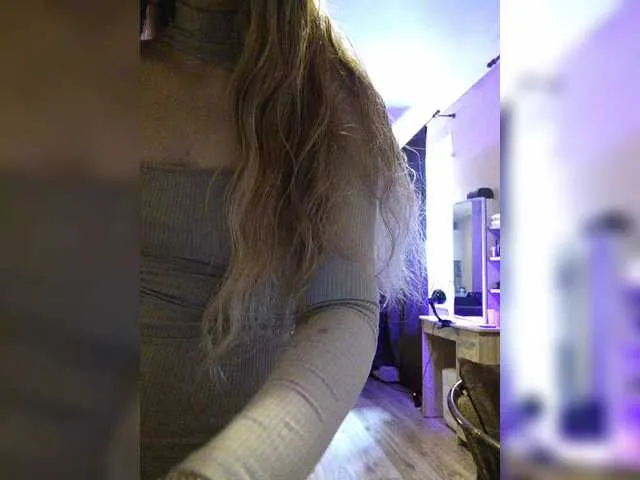 sweetkira555 – webcam model profile photo Image 6
