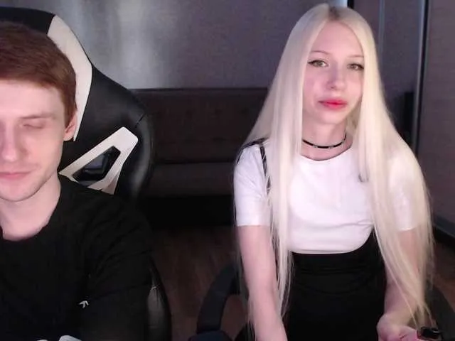 WARTHUNDER – webcam model profile photo