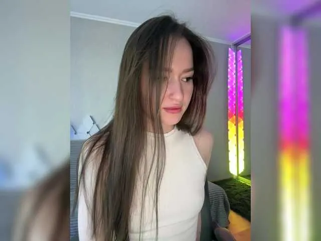 whiteTEAa Image 4