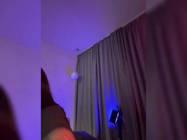 Rinamay_ – webcam model profile photo Image 17