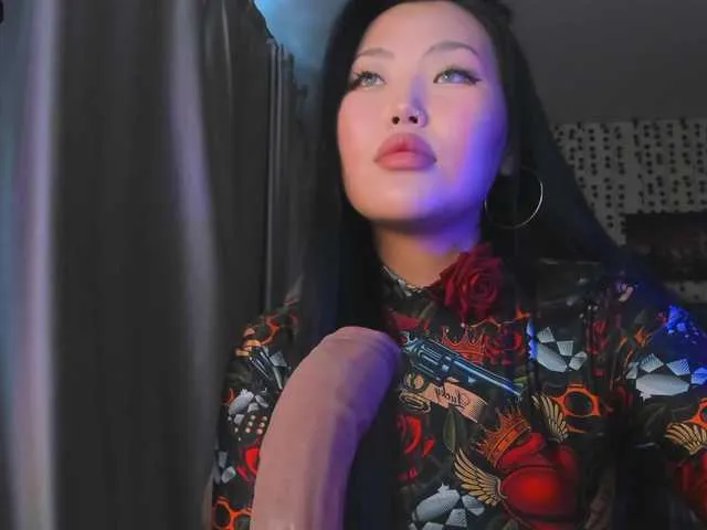 yvetteop Image 19