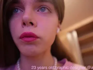 Hannahoff – webcam model profile photo Image 19