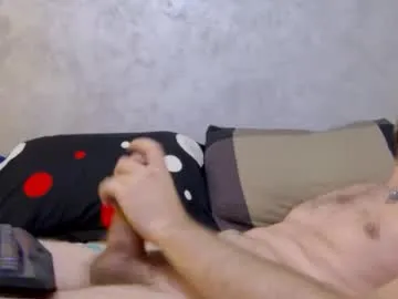 jackbnibbled24 – webcam model profile photo Image 16