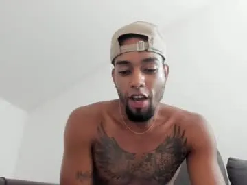 HopeHeaven – webcam model profile photo Image 4