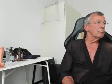 katheasian – webcam model profile photo Image 10