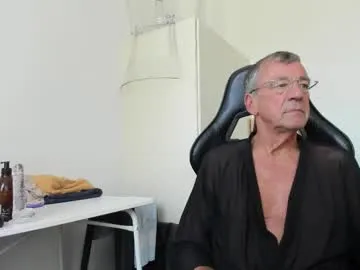 katheasian – webcam model profile photo Image 19