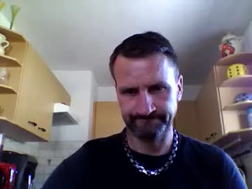 dirtypub – webcam model profile photo Image 10