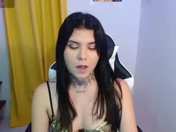 carolina_castro1 – webcam model profile photo Image 4