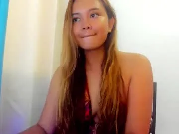 kamilew – webcam model profile photo Image 6