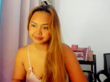 kamilew – webcam model profile photo Image 7