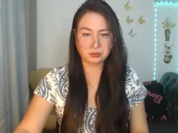 zoe_blom – webcam model profile photo Image 4
