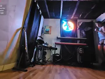 queeneliaa_ – webcam model profile photo Image 4