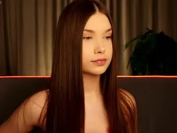 hina_porn – webcam model profile photo Image 3
