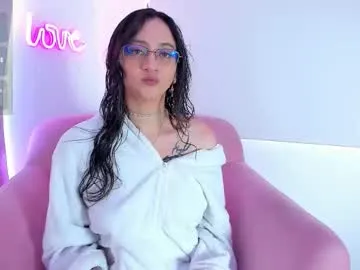 Maya-onelya – webcam model profile photo Image 19