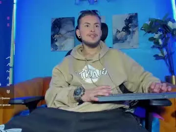 octavarium211 – webcam model profile photo Image 7