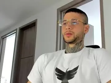 ava_delightt – webcam model profile photo Image 18