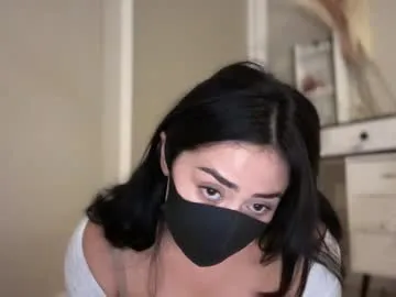 Prueberry – webcam model profile photo Image 7