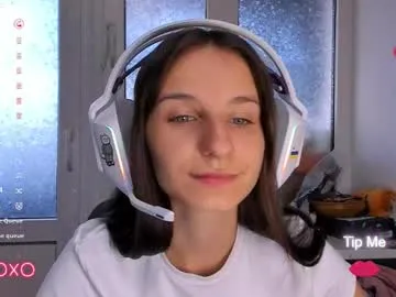 zui_lu – webcam model profile photo Image 15