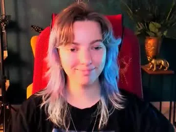 luckrose – webcam model profile photo Image 11