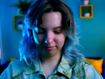 luckrose – webcam model profile photo Image 17