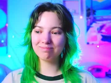 luckrose – webcam model profile photo Image 19