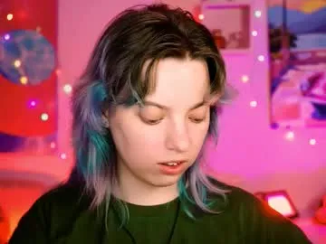 luckrose – webcam model profile photo Image 7