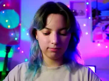 luckrose – webcam model profile photo Image 9