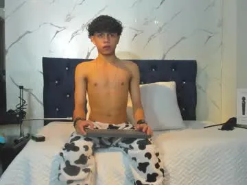 hungeddy – webcam model profile photo Image 11