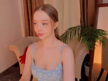 bedroomeyess – webcam model profile photo Image 12