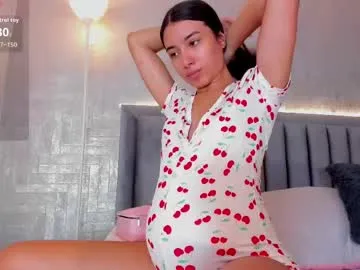 SweetyMia – webcam model profile photo Image 11