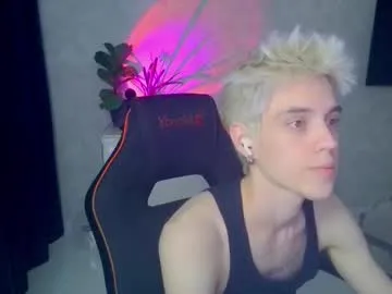 octavarium211 – webcam model profile photo Image 8