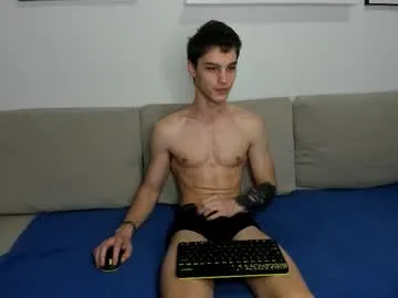 octavarium211 – webcam model profile photo Image 5