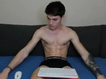 octavarium211 – webcam model profile photo Image 6