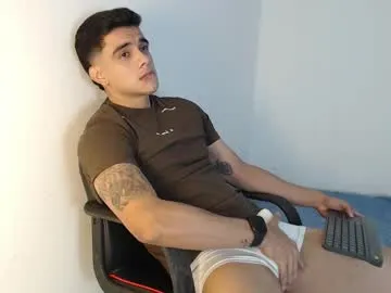 octavarium211 – webcam model profile photo Image 5