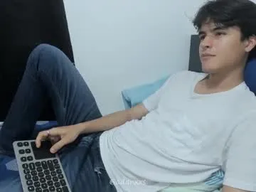 iam_eli – webcam model profile photo Image 6