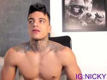 iam_eli – webcam model profile photo Image 6