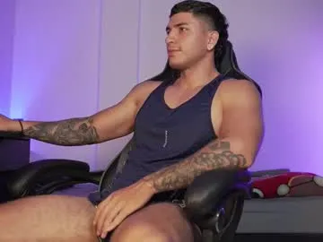 millemimi – webcam model profile photo Image 9