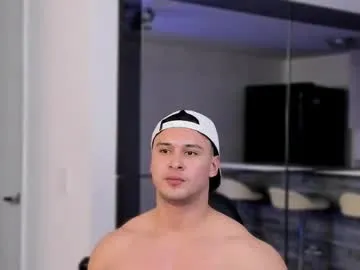 octavarium211 – webcam model profile photo Image 6