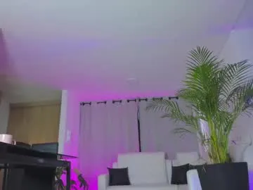 ava_delightt – webcam model profile photo Image 11