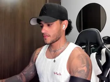 faplex – webcam model profile photo Image 11