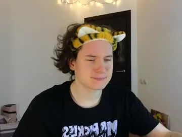 alis_molli – webcam model profile photo Image 3