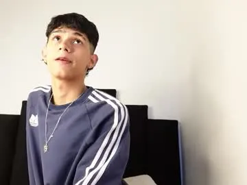 queen_babydoll – webcam model profile photo Image 14