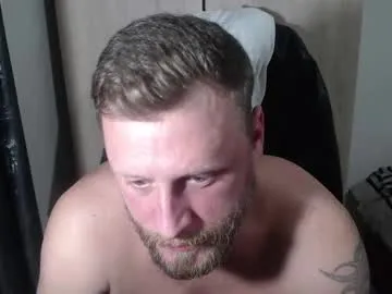 leonnextdoor – webcam model profile photo Image 7