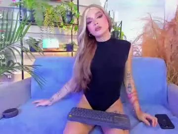 Taanni – webcam model profile photo Image 6